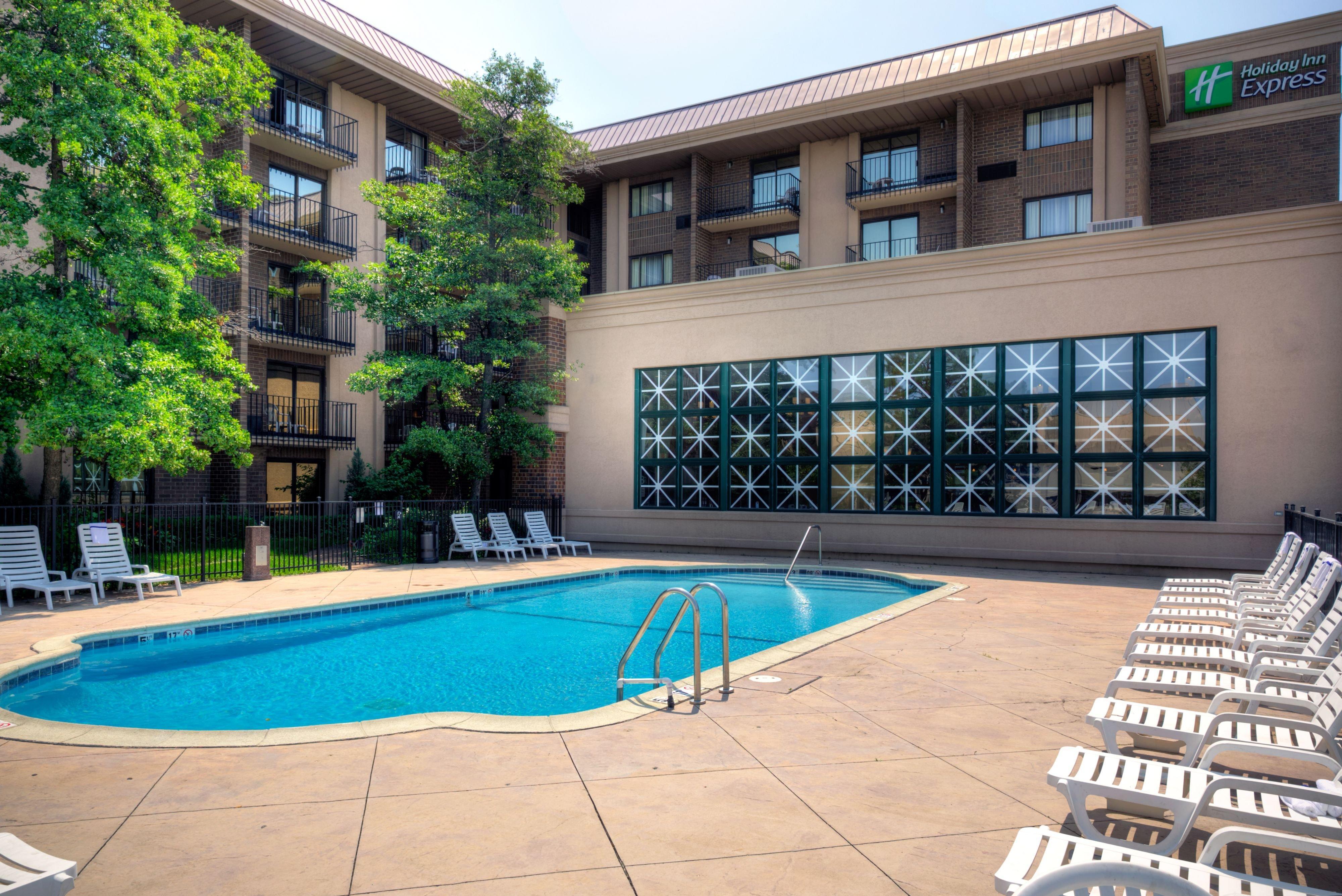 Holiday Inn Express Schaumburg-Rolling Meadows By Ihg Ngoại thất bức ảnh