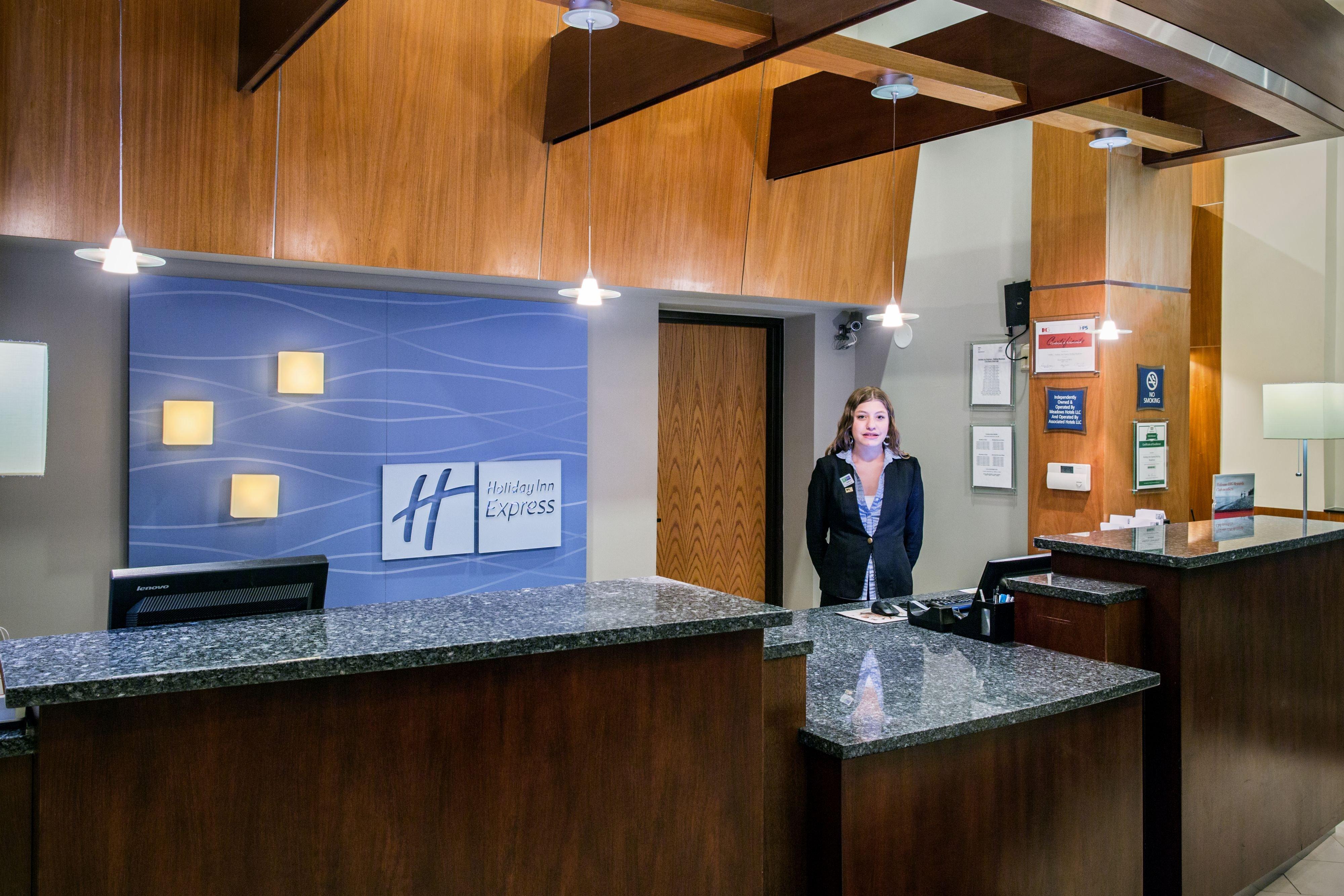 Holiday Inn Express Schaumburg-Rolling Meadows By Ihg Ngoại thất bức ảnh